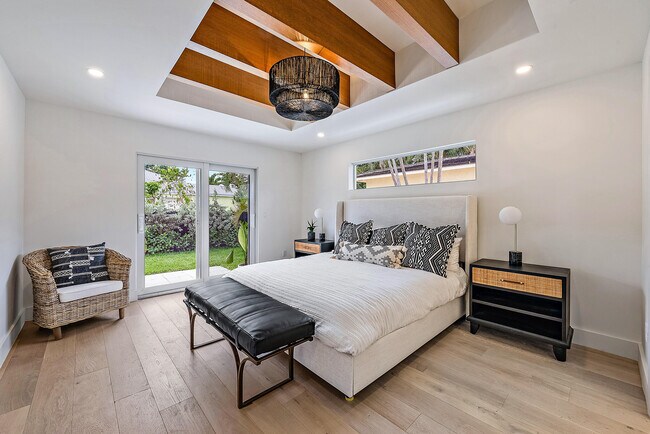 Building Photo - 310 Edmor Rd