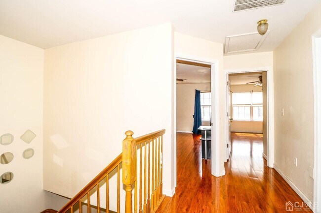 Building Photo - 1408 Joseph Ct