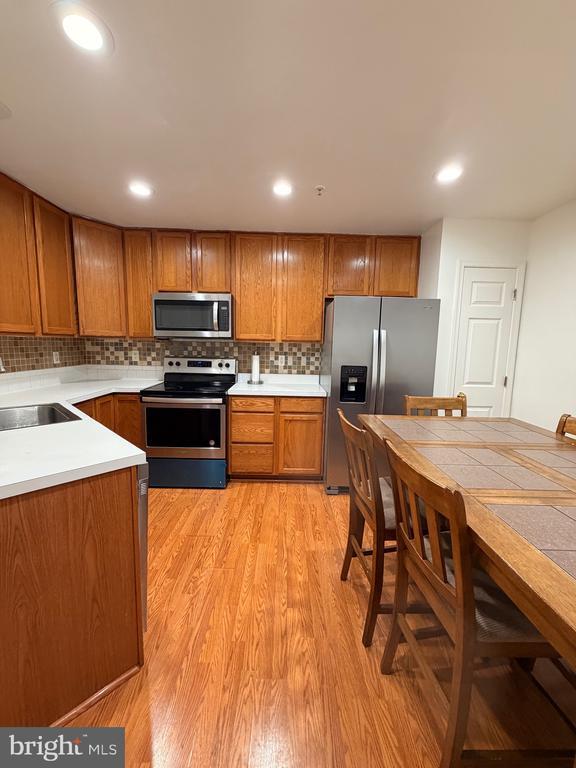 Building Photo - 5707 Duke Ct