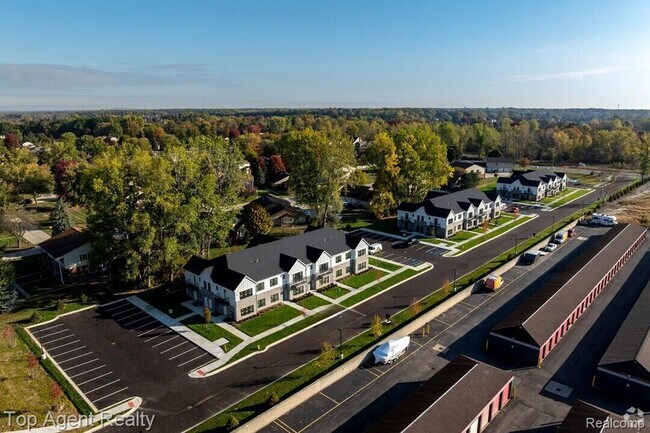 Building Photo - 31847 Gabby Ct