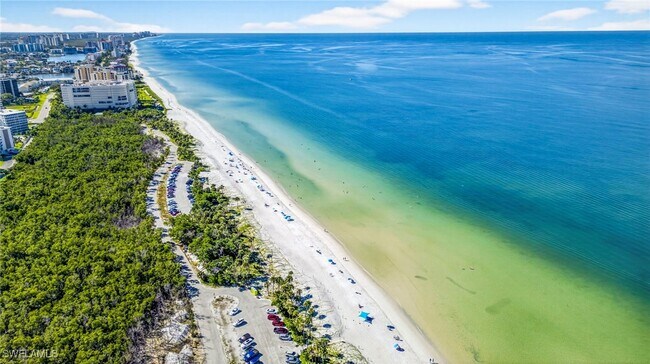 Building Photo - 285 Grande Way