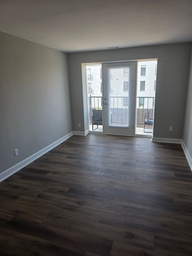 Building Photo - 5630 Pershing Ave