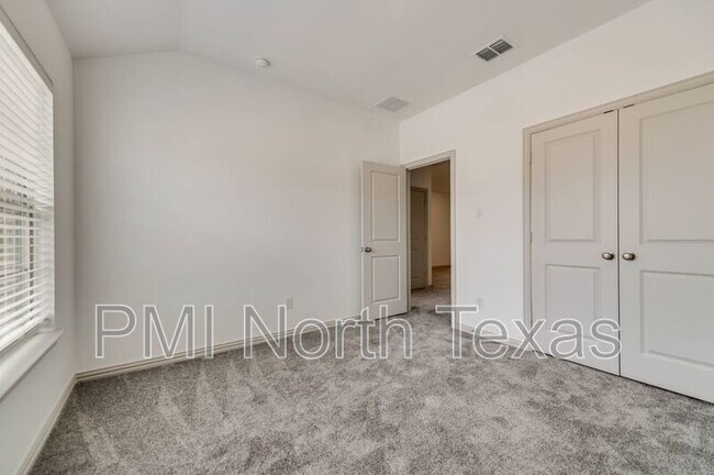 Building Photo - 7367 Panicum Dr