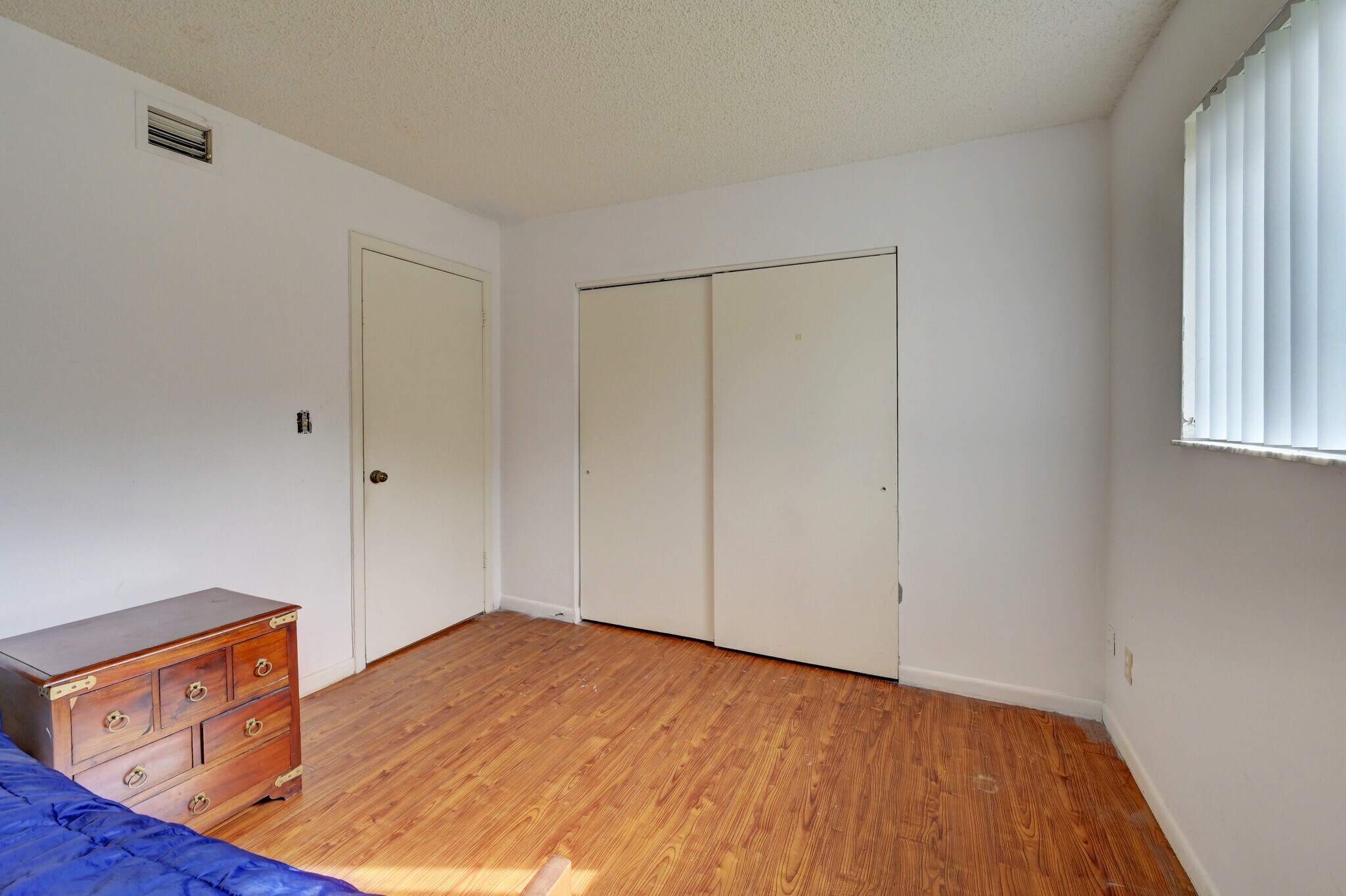 Building Photo - 3453 NW 44th St
