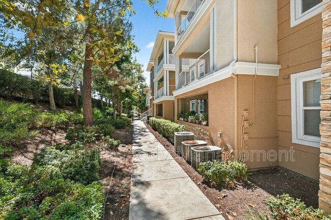 Building Photo - 44722 Adam Ln