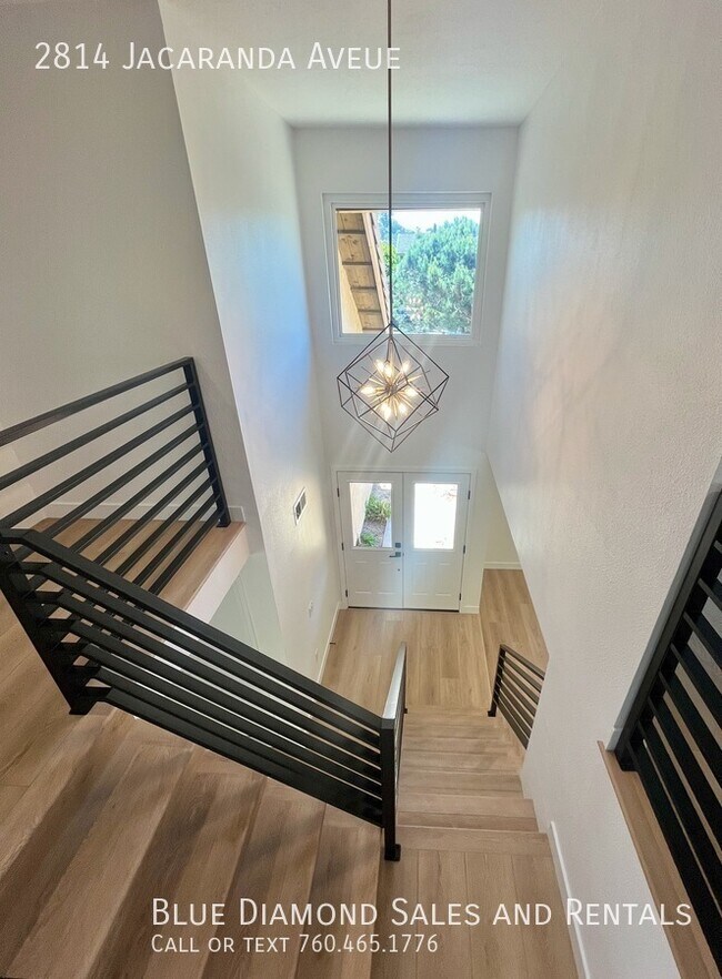 Building Photo - 2814 Jacaranda Ave