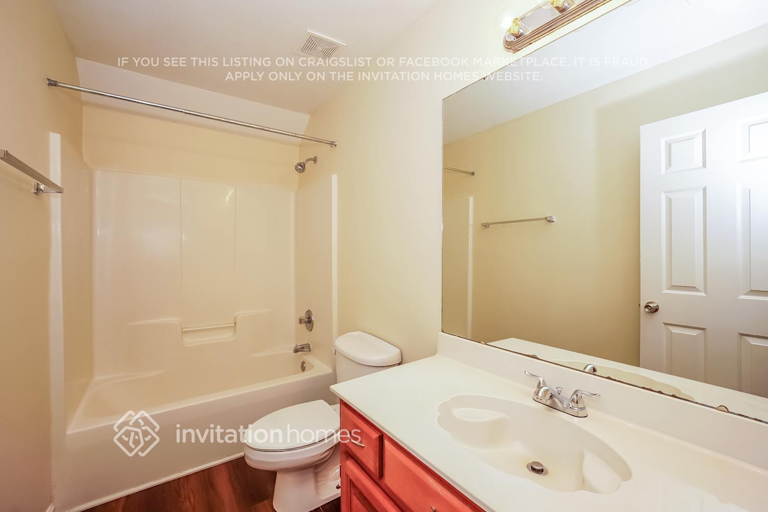 Building Photo - 16908 Glassfield Dr