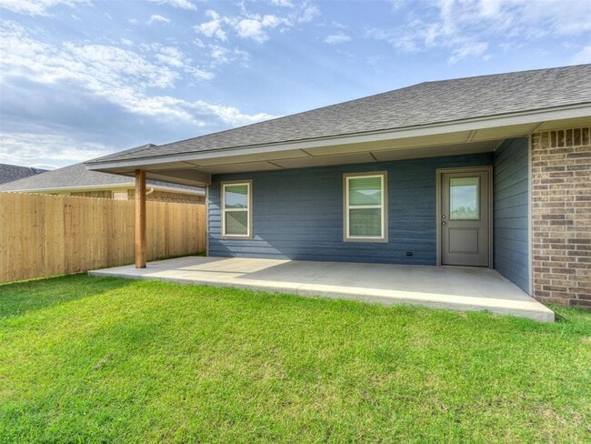 Building Photo - 10653 SW 18th St