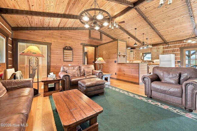 Building Photo - 5103 Hillmon Grove Rd