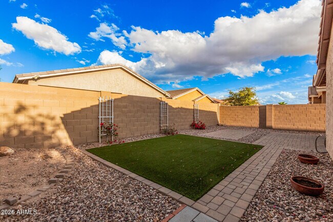 Building Photo - 12158 W Desert Moon Way