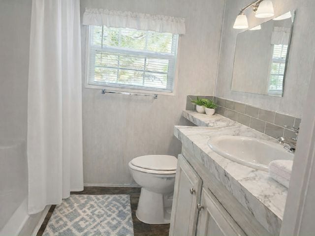 Building Photo - 9 George St