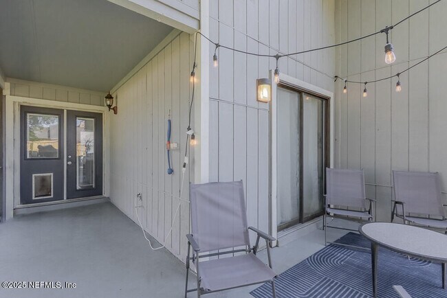 Building Photo - 589 Arthur Middleton Cir