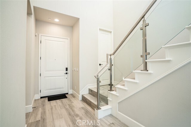 Building Photo - 5192 Goldenrod Cir