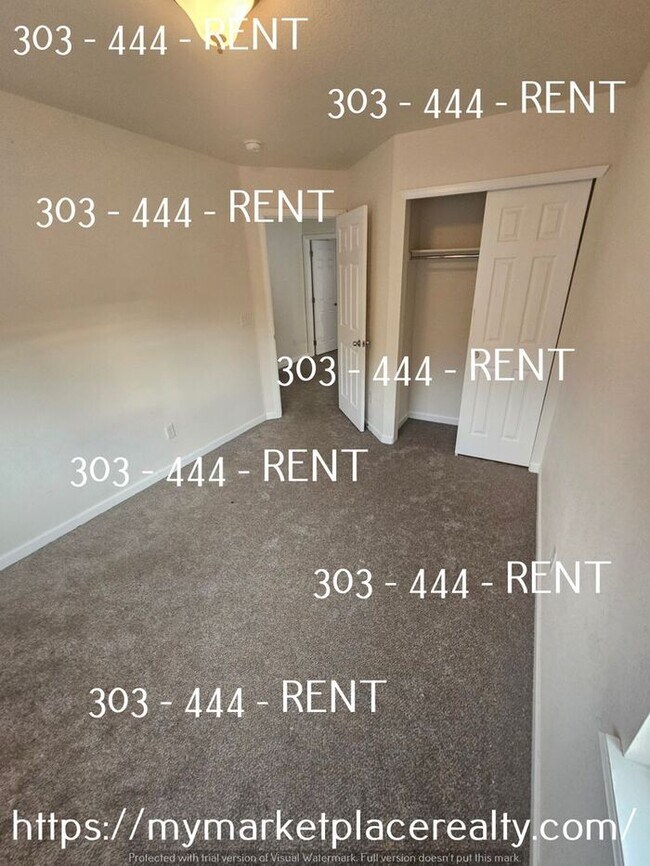 Building Photo - Make this your new home in time for the ho...