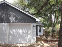 Building Photo - 2505 Howellwood Way