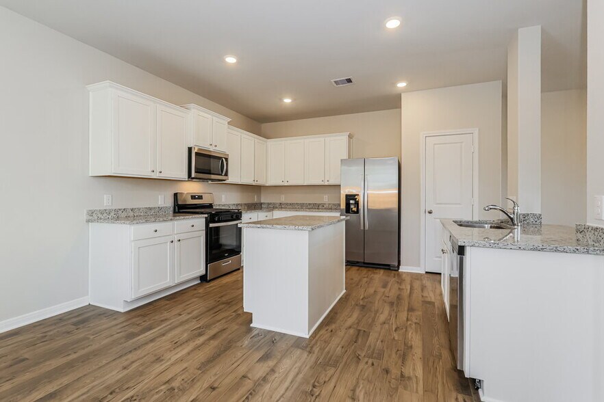 Building Photo - 15582 Caramel Spgs Dr