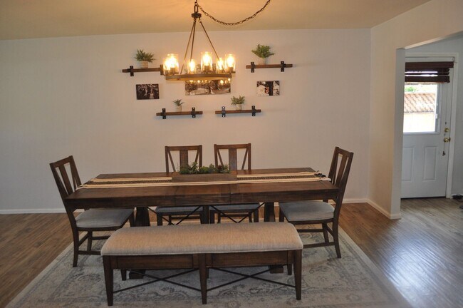 Building Photo - LEMON GROVE 3BR/2BA SINGLE FAMILY DETACHED...