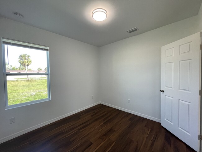 Building Photo - Coming Soon! Pet Friendly- 4 bedroom 2 Bat...