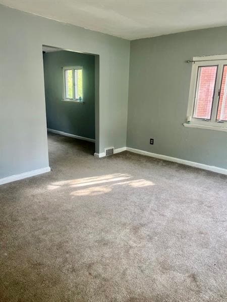 Building Photo - 368 Anawanda Ave