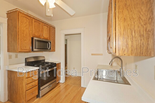 Building Photo - 2535 Aldrich Ave S