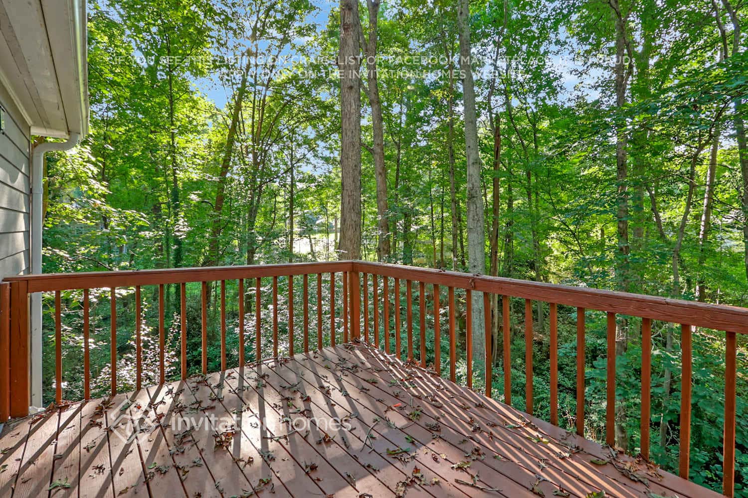 Building Photo - 662 Lakeridge Dr SE