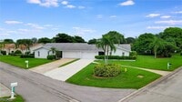 Building Photo - 1516 Sautern Dr SW