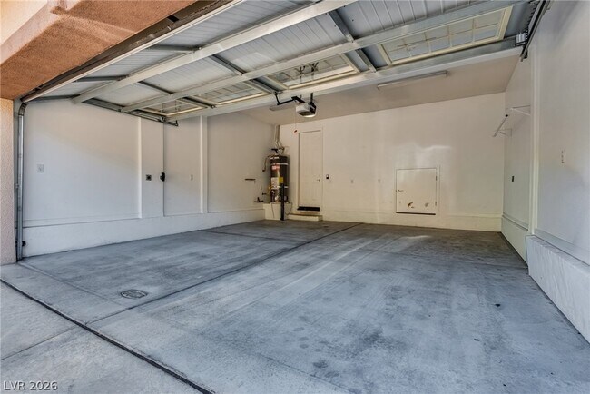 Building Photo - 2305 Aragon Canyon St