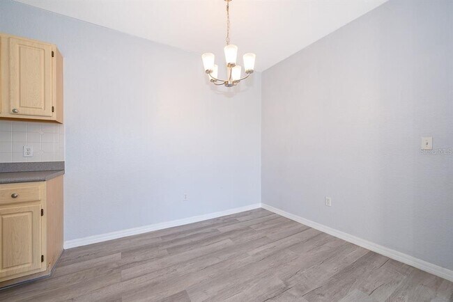 Building Photo - 8900 Legacy Ct