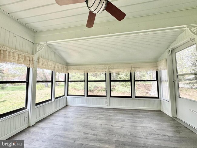 Building Photo - 1 Foxborough Ct