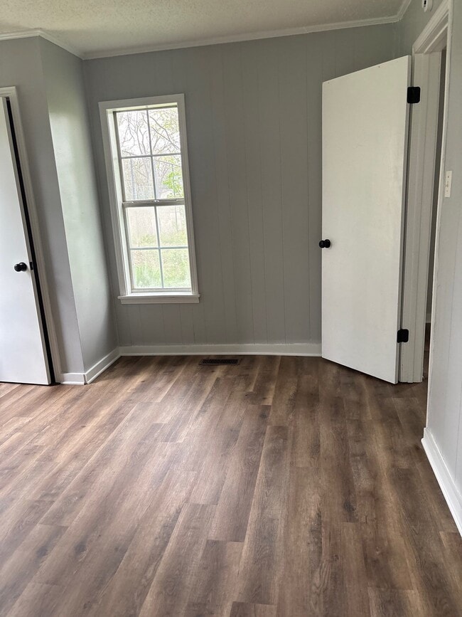 Building Photo - 951 Norris St