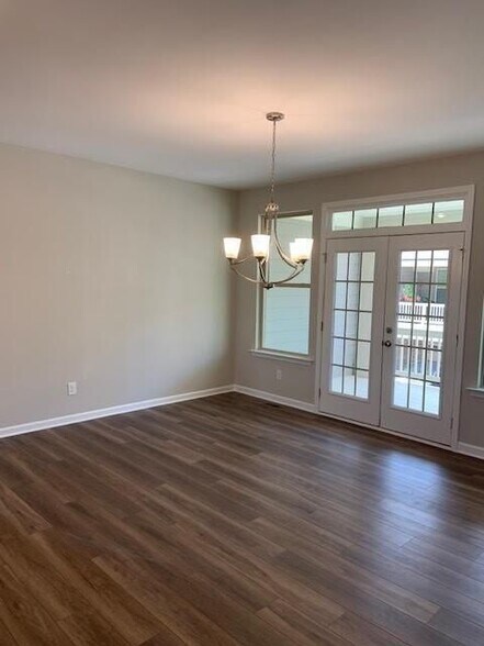 Building Photo - 4225 Essex Pond Wy