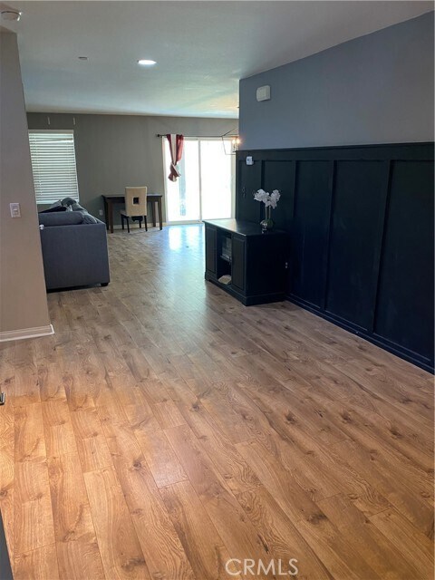 Building Photo - 4173 Cypress Cir