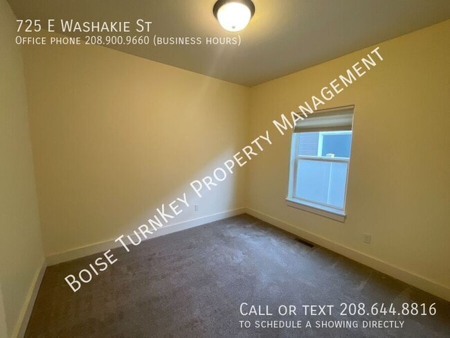 Building Photo - 725 Washakie St E