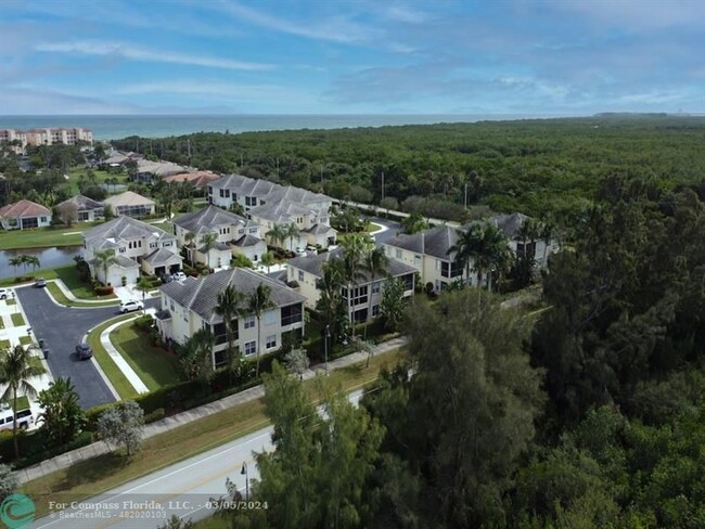 Building Photo - 503 Southstar Dr