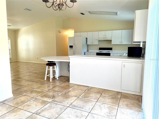 Building Photo - 4416 Redcoat Dr
