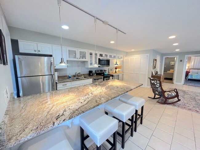 Building Photo - 2 BED | 1 BATH | VICTORIAN DISTRICT