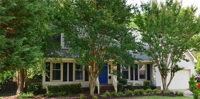 Building Photo - Close to Naval Base NOB!