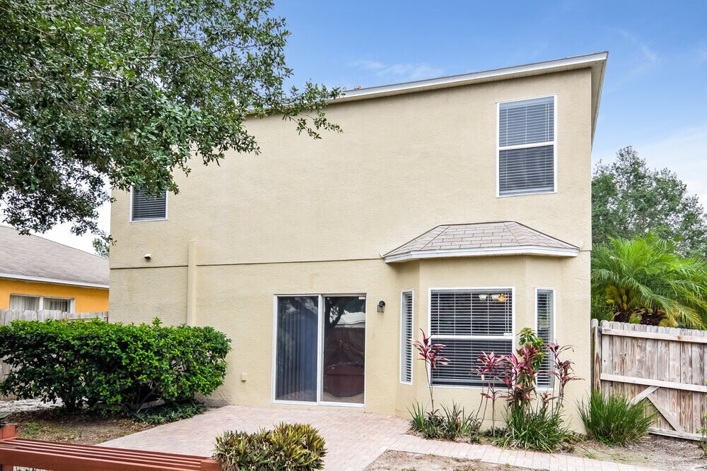 Building Photo - 758 Star Pointe Dr