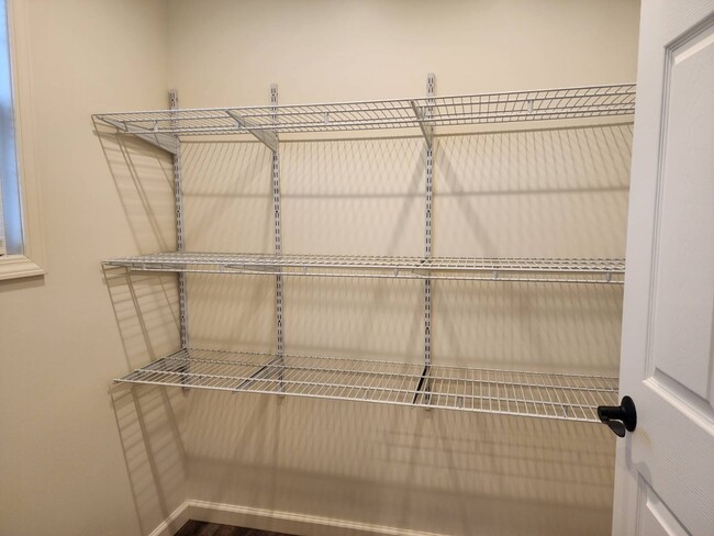 Building Photo - 277 Red Tail Rdg