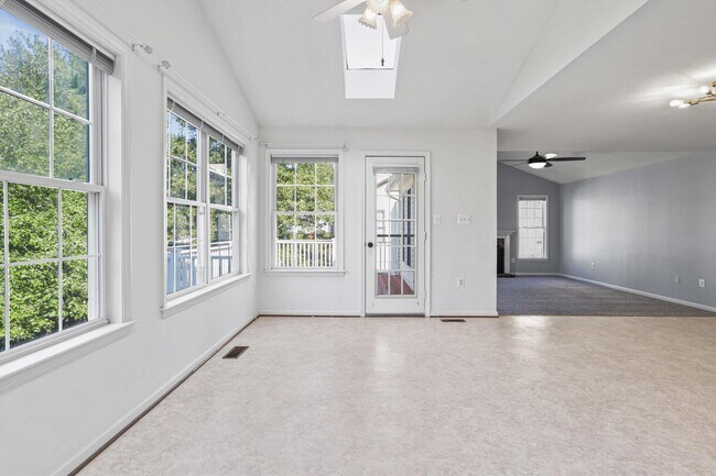 Building Photo - 5099 Leatherback Rd