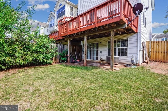 Building Photo - 10340 Butternut Cir