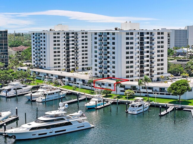 Building Photo - 1208 Marine Way