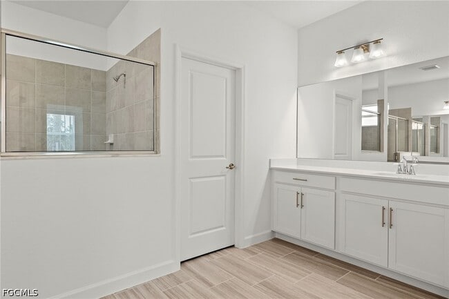 Building Photo - 15222 Jadestone Dr