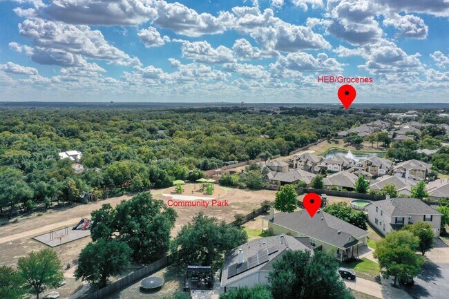 Building Photo - 811 Bedford Ct