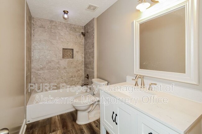 Building Photo - 95 Oakwood Dr