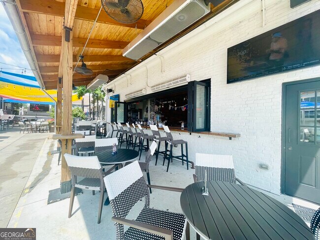 Building Photo - 5291 Manhasset Cove