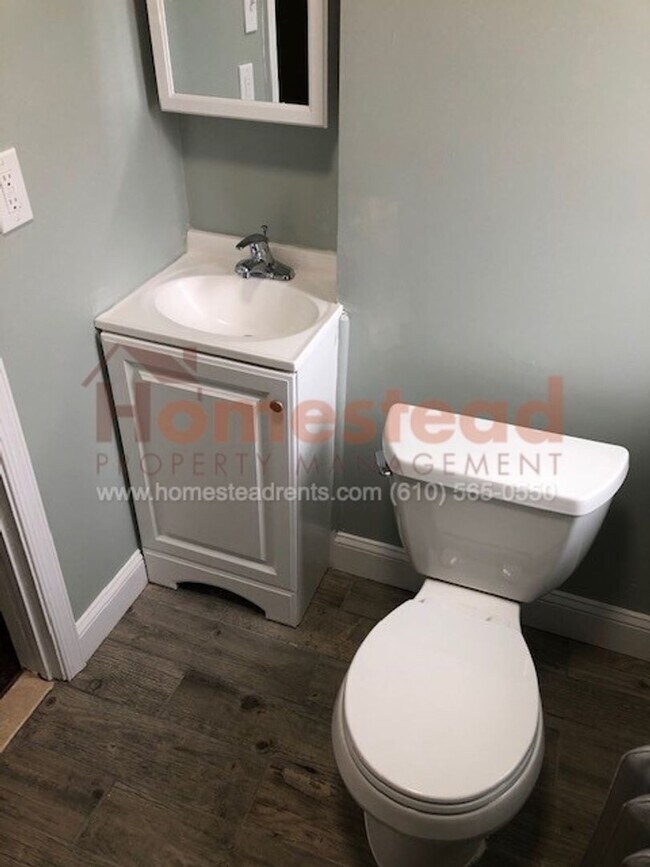 Building Photo - 1101 Washington St