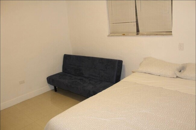 Building Photo - 41 NW 69th Ave