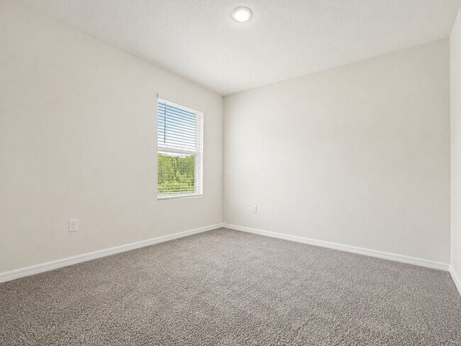 Building Photo - Family-Friendly lifestyle living in this 5Bedroom/3Bath spacious Odessa home!