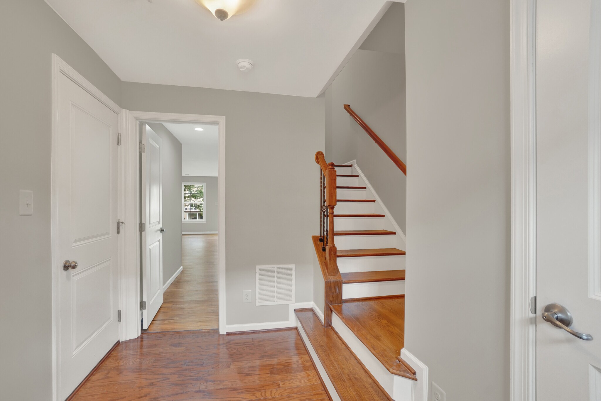 Building Photo - 1269 Elderslie Ln